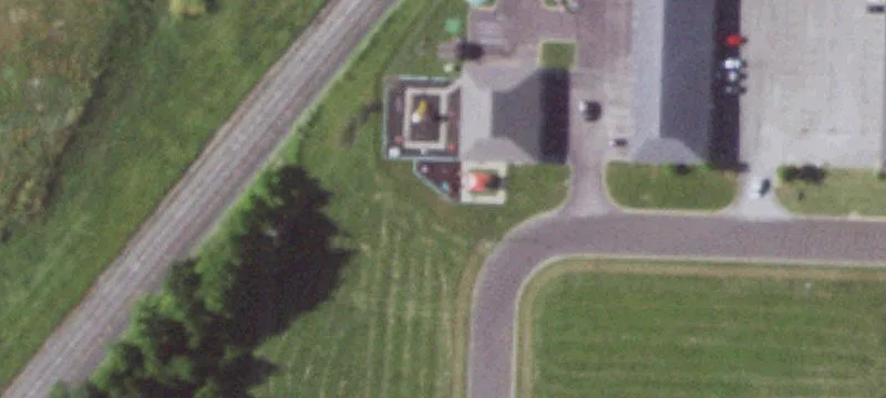 305 Park Ln