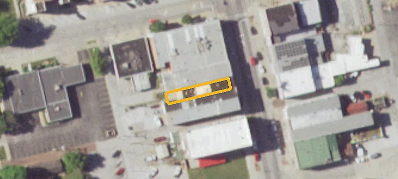 409 Main St
