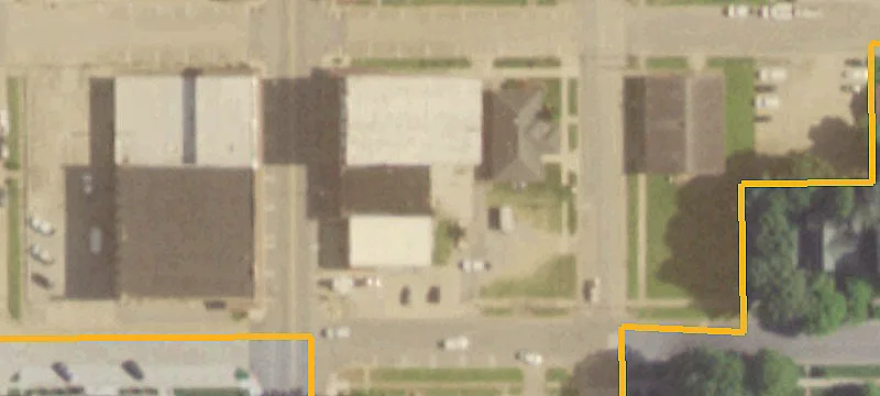 206 Main St