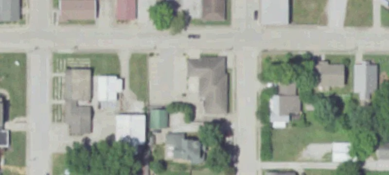 100 Jackson St