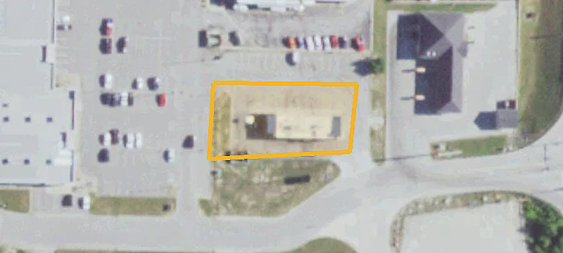 102 Lowe Dr