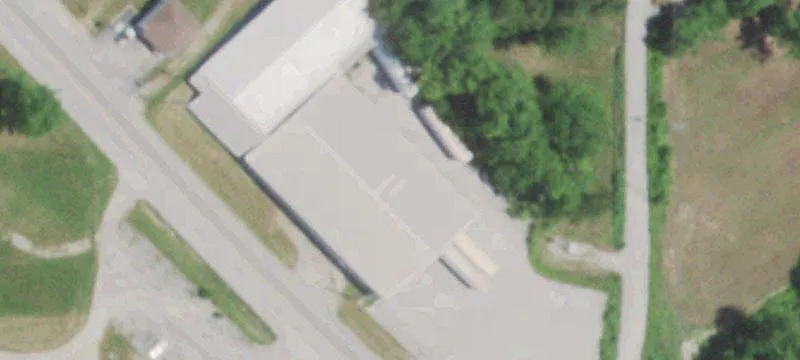 830 Commercial St