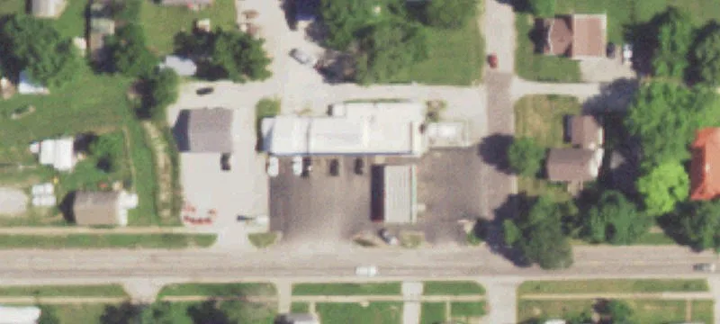 2006 Main St