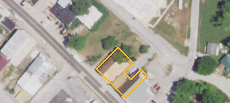 300 Commercial St