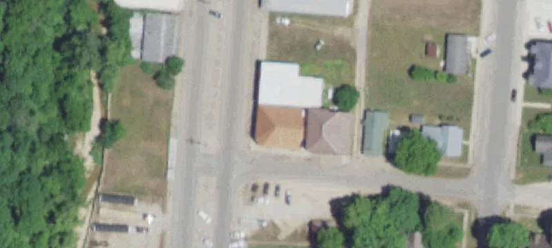 390 Main St