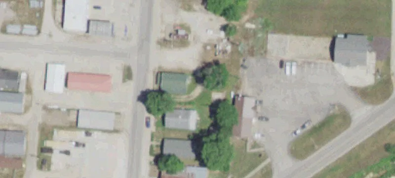 180 2nd St