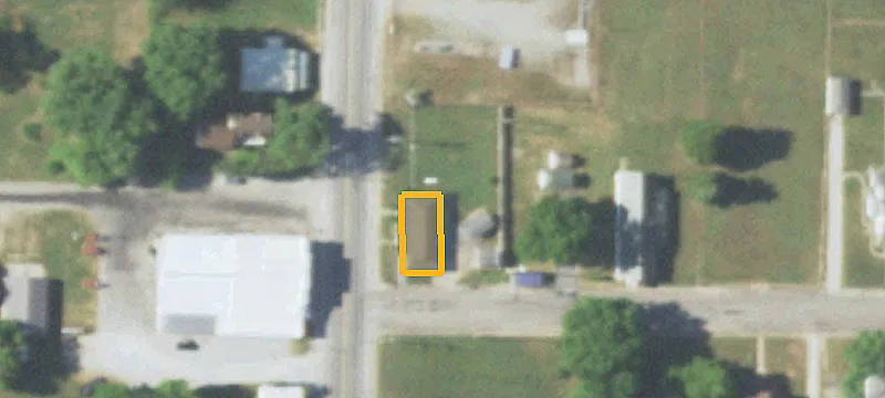 303 Main St