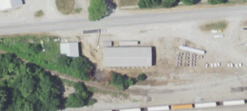 405 Commercial St