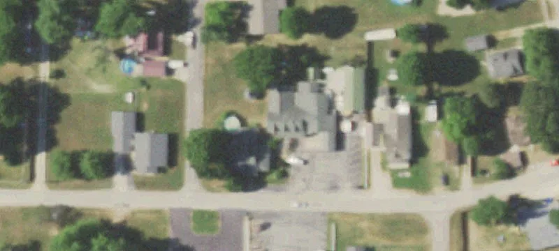 206 4th St