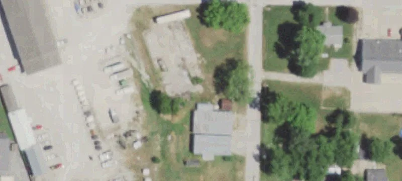 109 Claud Ave
