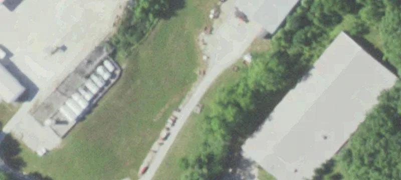 225 Flora Dr