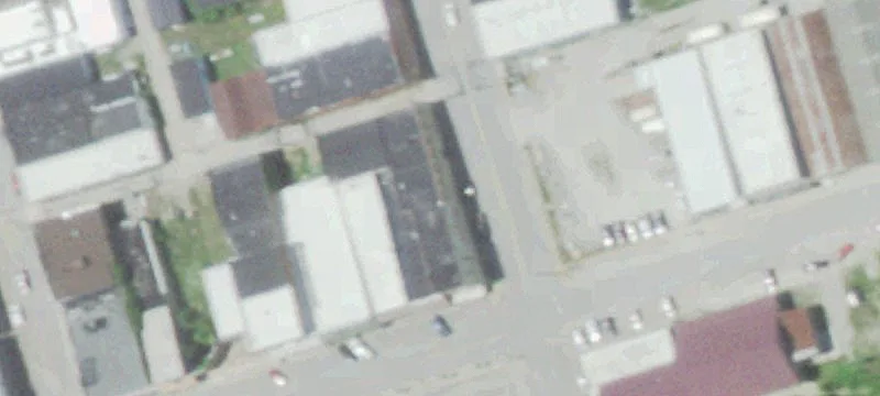 100 1st St