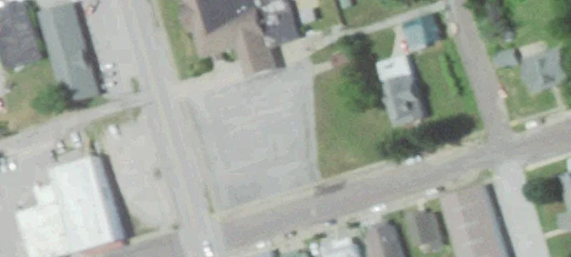 2nd St Elm