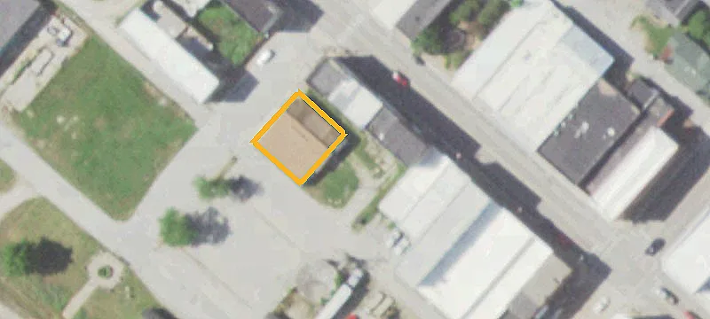 114 Ctr St
