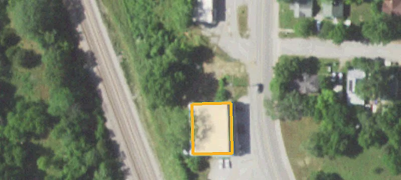 405 Main St