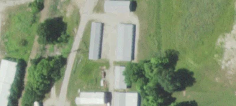 600 1st St
