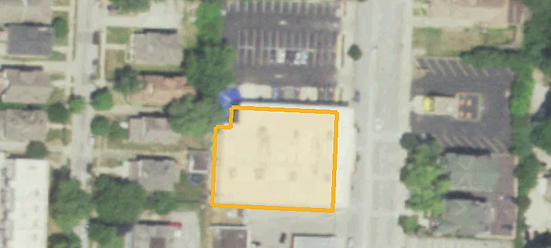 3732 Main St