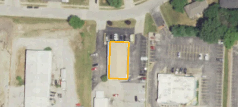 1002 Blue Pkwy