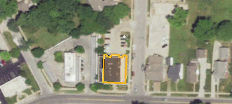 304 3rd St