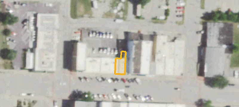 1123 Main St