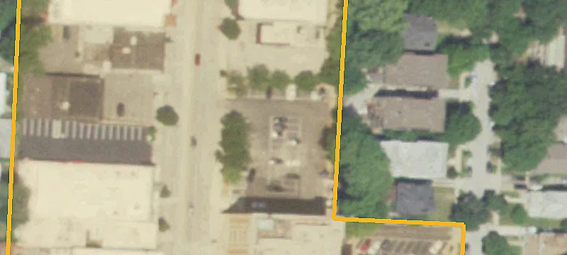 3821 Main St