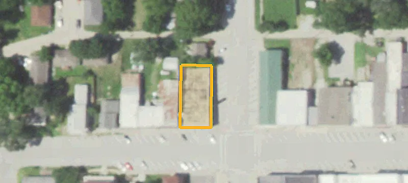 132 Main St