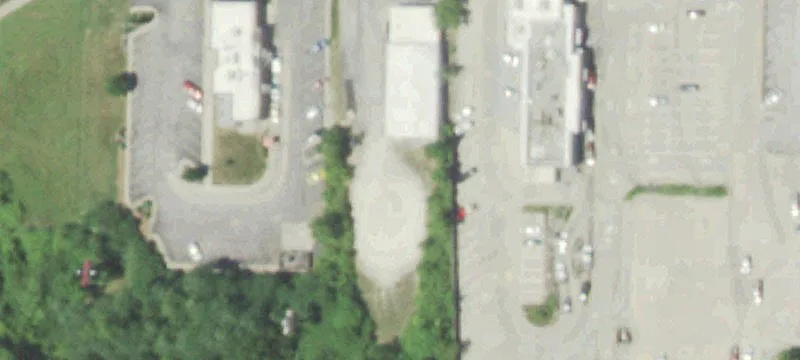 3200 Clark Ln