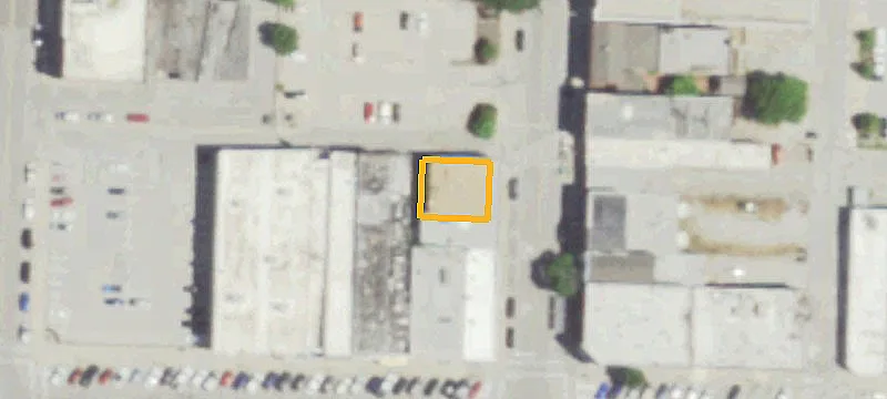206 Main St