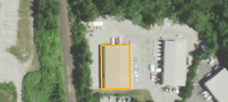 250 Commerce Ct