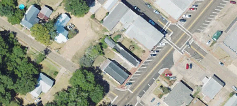 2047 Hwy 51