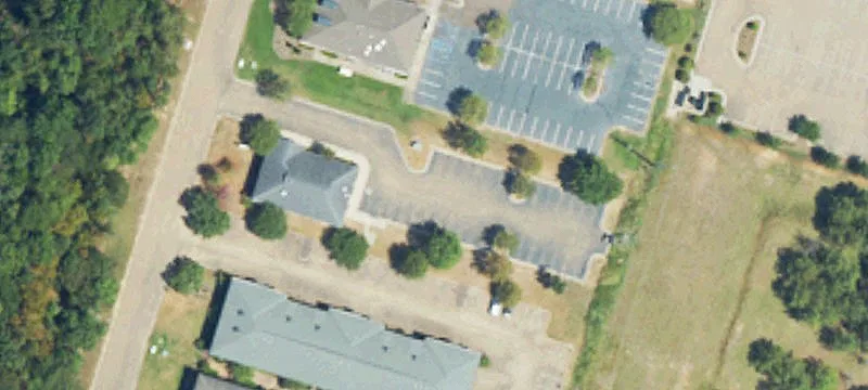 128 Riverview Dr