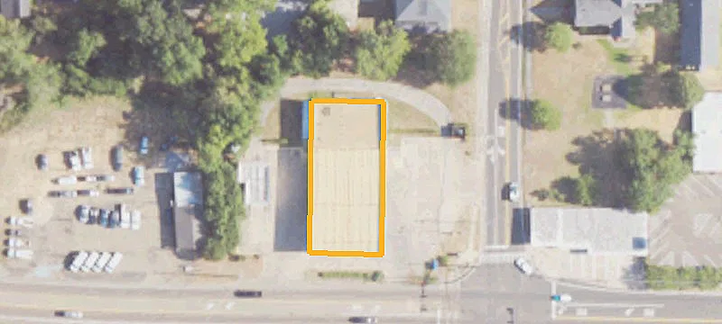 320 Government St