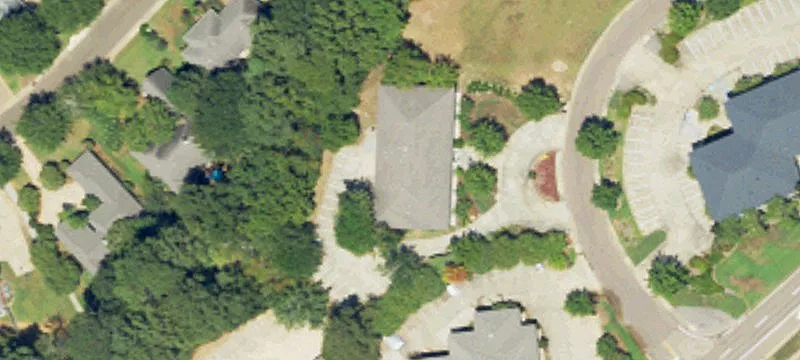 605 Renaissance Way