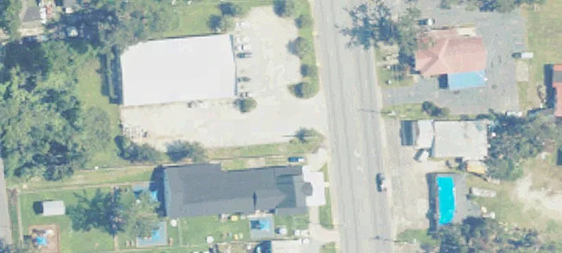 Main St