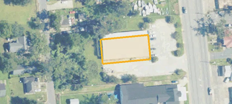 4409 Main St