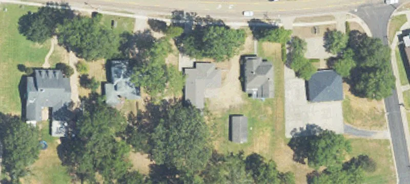 201 Main St
