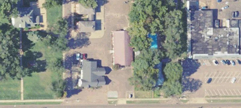 124 Commerce St