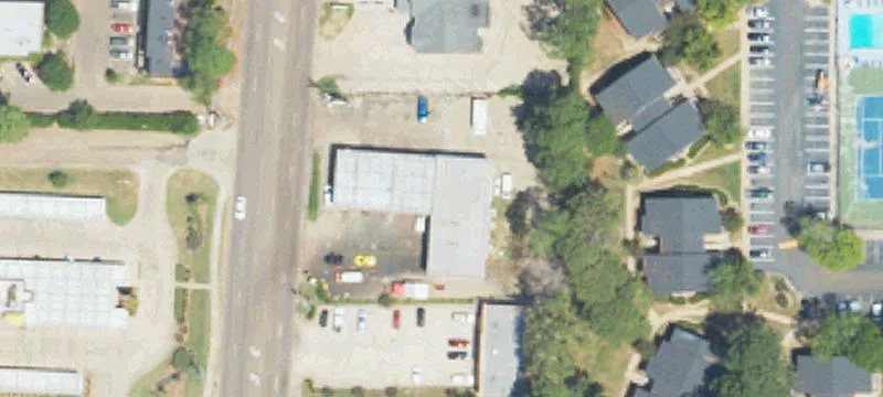 5850 Ridgewood Rd