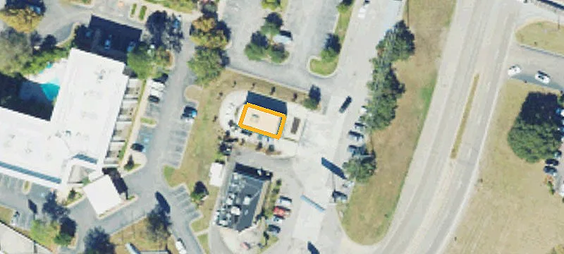 107 Hwy 11th And 80