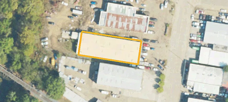 825  St