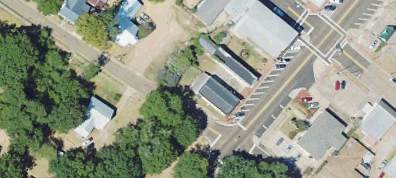 2043 Hwy 51