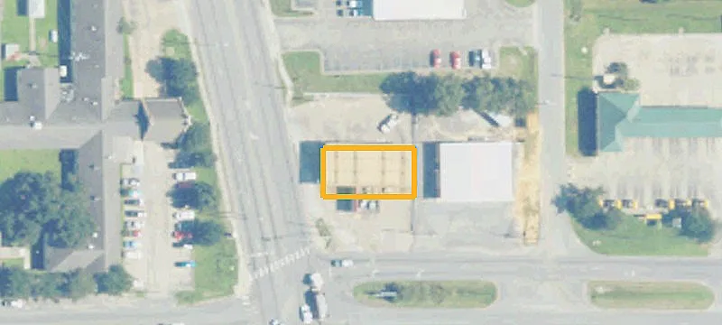 3400 Main St