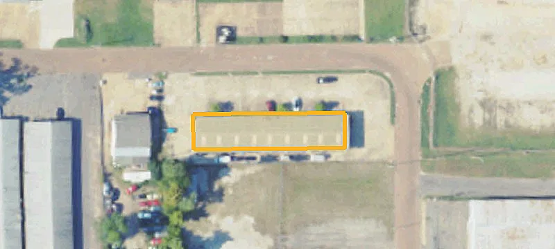 905 Town And Country Dr