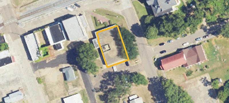 100 Magnolia St