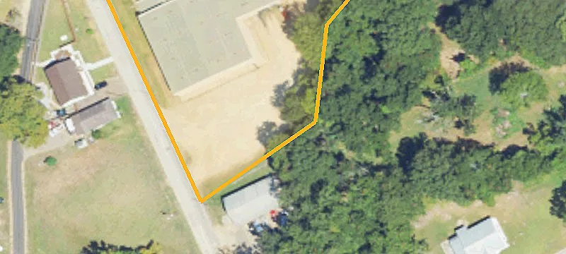 207 Bolton Brownsville Rd