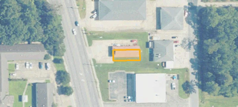 3418 Main St