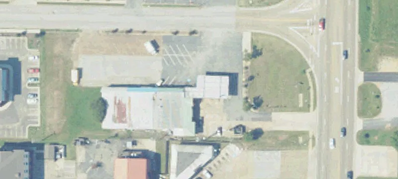 6211 Hwy 305th N