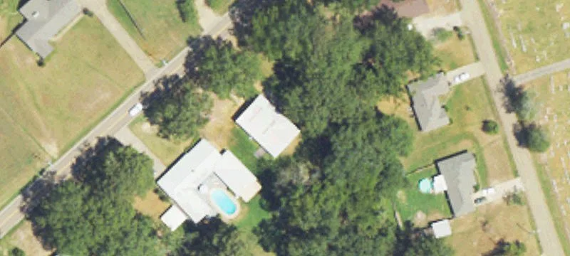 211 White St