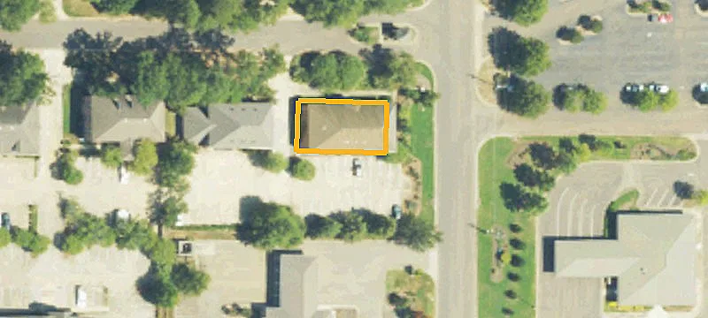 701 Avignon Dr