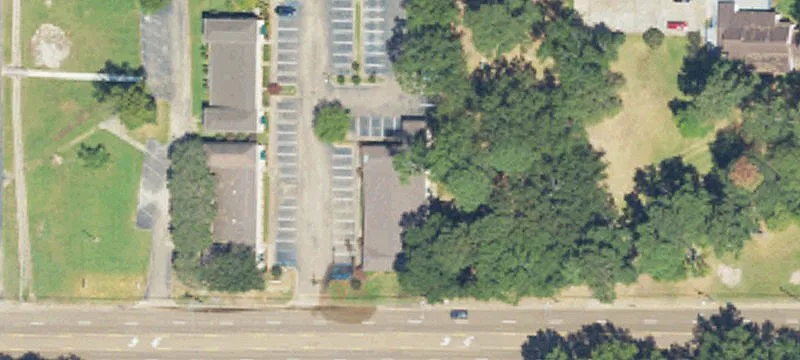 406 Briarwood Dr